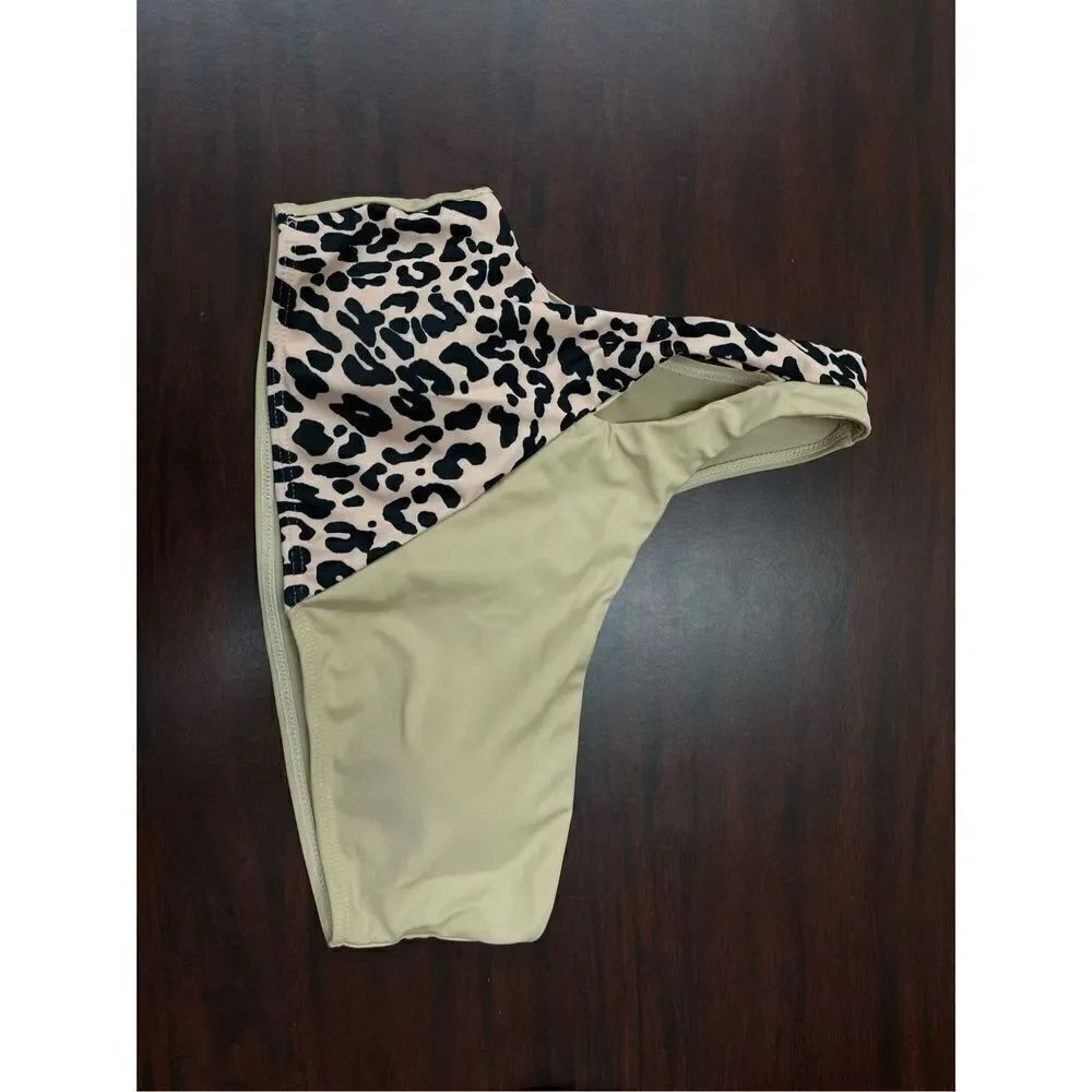 Shein One Shoulder Bikini Top Size Small- Nude and Leopard